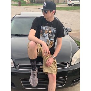 Meet your Posher, Sam